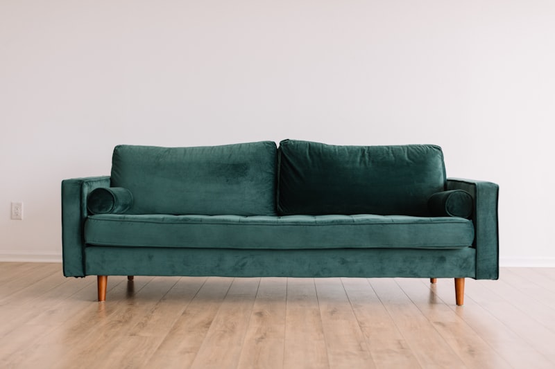 The Ultimate Guide to Distressed Chalk Paint Furniture Refinishing