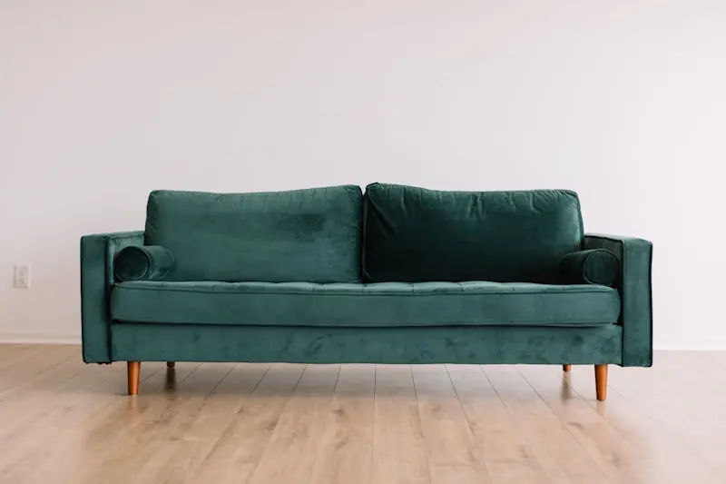The Ultimate Guide to Distressed Chalk Paint Furniture Refinishing